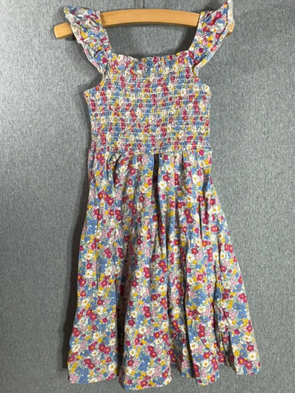 Mini Boden Cotton Floral Smocked Dress Kids' Size 5-6y